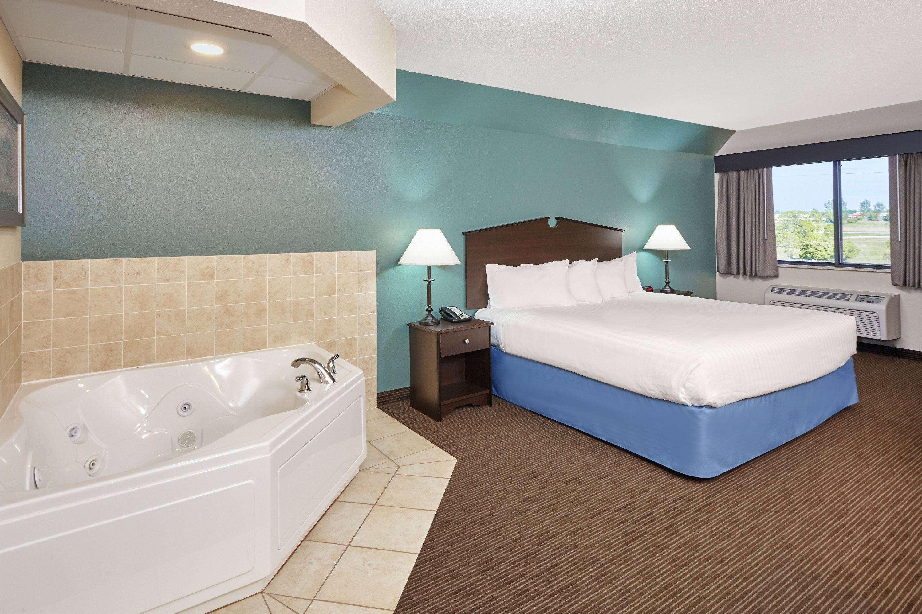 Americinn By Wyndham Green Bay East Esterno foto